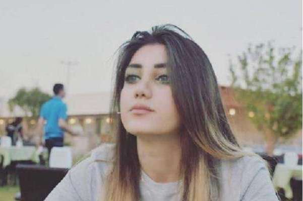 عارضة الأزياء العراقية تارة فارس شمعون