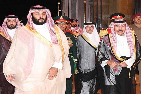 الأمير محمد بن سلمان خلال زيارته إلى الكويت