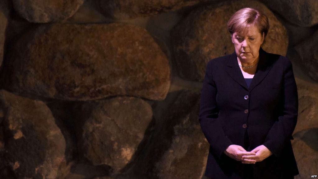ميركل تؤكد مسؤولية ألمانيا في محاربة معاداة السامية