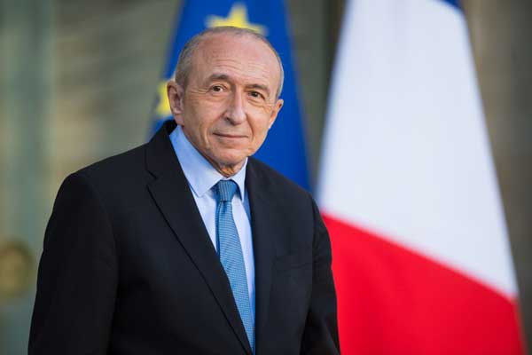 وزير الداخلية الفرنسي المستقيل جيرار كولومب