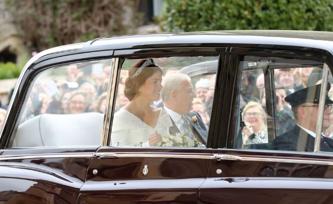 بالصور: زفاف الأميرة يوجيني حفيدة الملكة إليزابيث