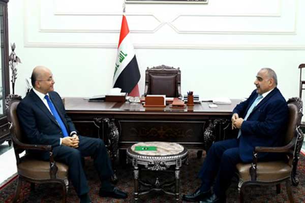 الرئيس صالح وعبد المهدي خلال اجتماع