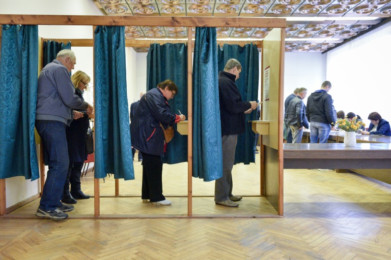 فوز الحزب الموالي لروسيا وحزبين شعبويين في انتخابات لاتفيا