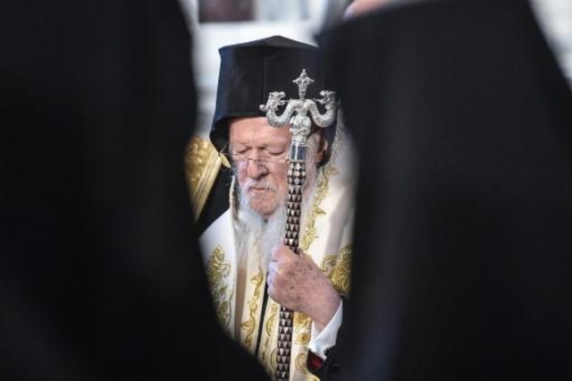 كنيسة روسيا تحذر من اضطرابات في حال الاعتراف ببطريركية كييف