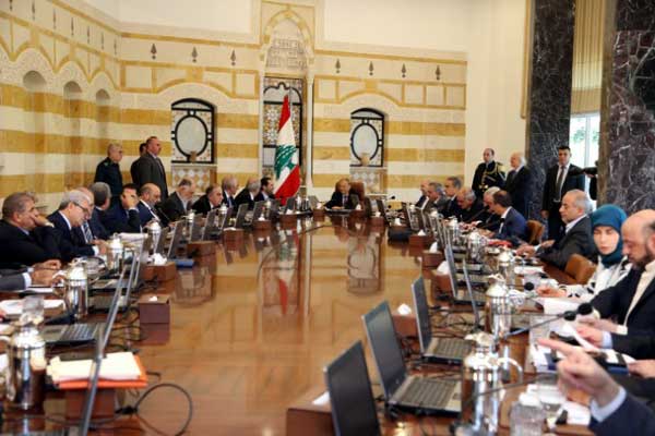 مجلس الوزراء اللبناني ملتئمًا خلال إحدى جلساته السابقة في العام الماضي