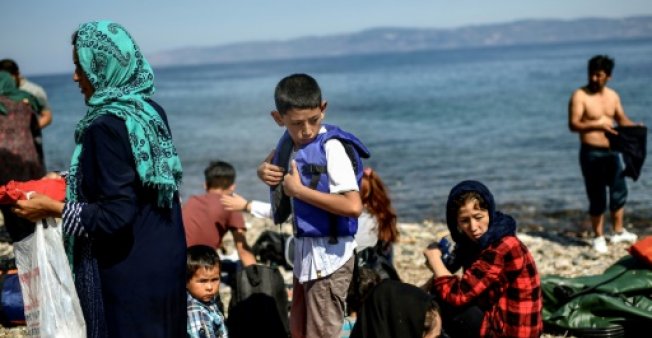 مصرع شخصين في غرق مركب مهاجرين قبالة تركيا