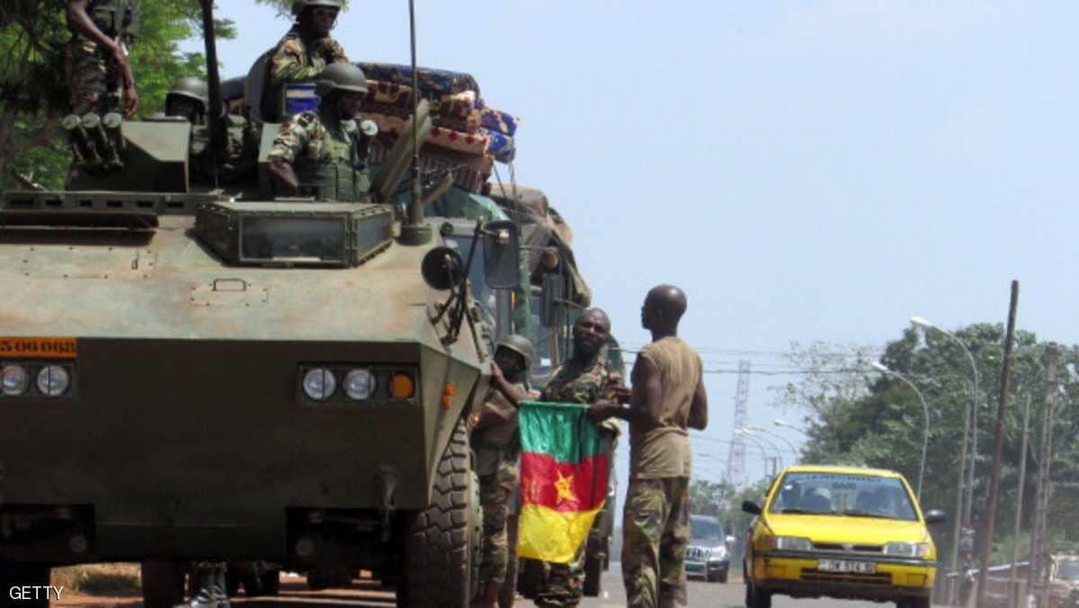 وزير الدفاع الكاميروني يتهم 