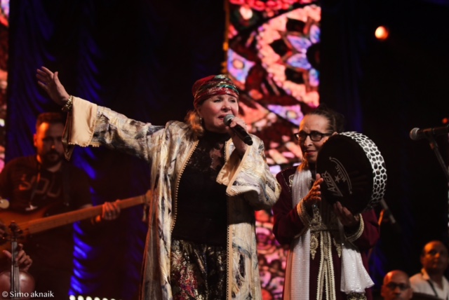 جانب من حفل الحاجة الحداوية وريموند البيضاوية ضمن مهرجان 