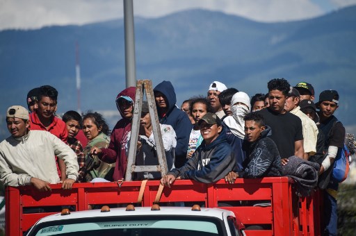 قافلة المهاجرين تصل على دفعات إلى مكسيكو