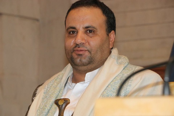 وزير إعلام الحوثيين ينشق