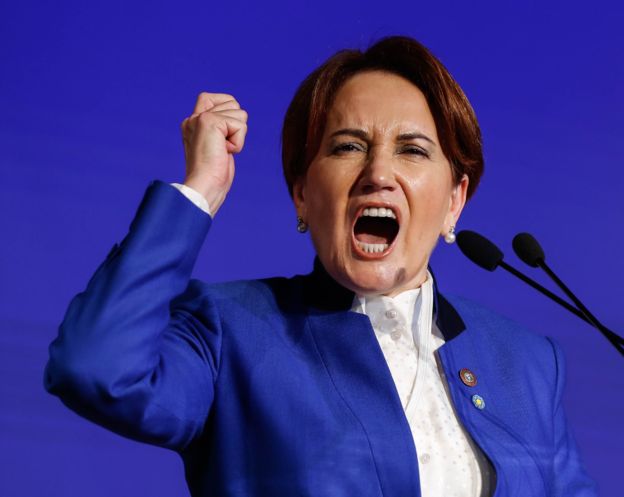  رئيسة حزب الخير التركي المعارض ميرال أكشينار