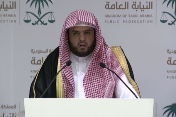 وكيل النيابة العامة السعودية شلعان الشلعان خلال المؤتمر الصحافي