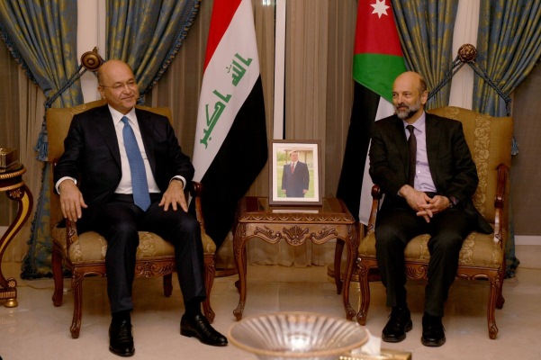 الرئيس صالح مجتمعا في عمان مع رئيس الوزراء الاردني عمر الرزاز