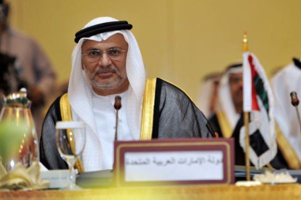 الإمارات تدعم عقد محادثات سلام يمنية في السويد