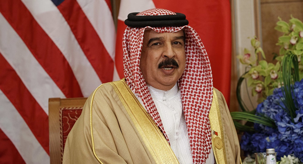 الملك حمد بن عيسى يبارك لأهل البحرين ما تحقق من إنجاز في الإنتخابات