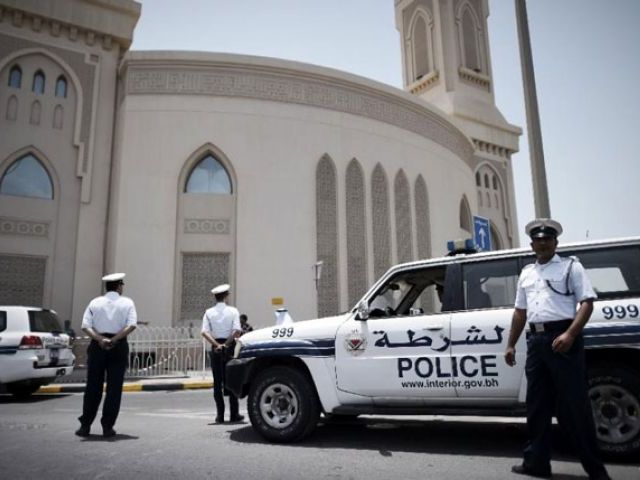 القضاء البحريني يوجه تهمة عرقلة الانتخابات لخمسة اشخاص