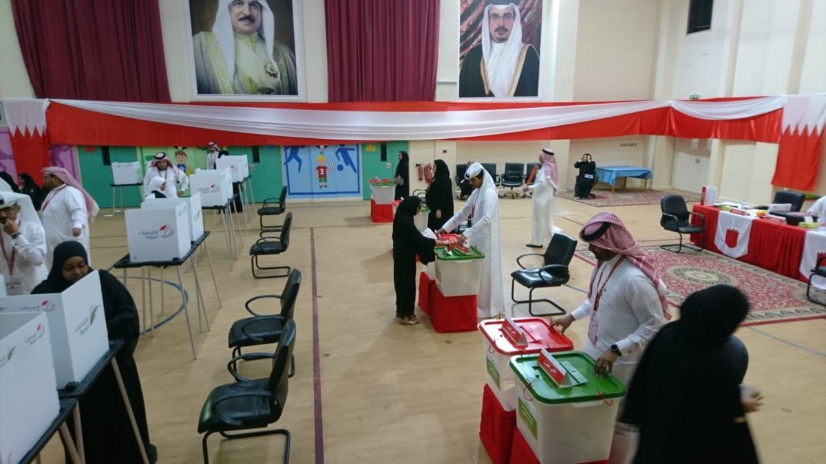 سفير الكويت يهنئ البحرين بنجاح الانتخابات النيابية والبلدية