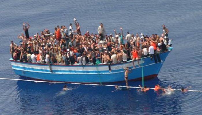 من قوارب الهجرة السرية نحو أوروبا