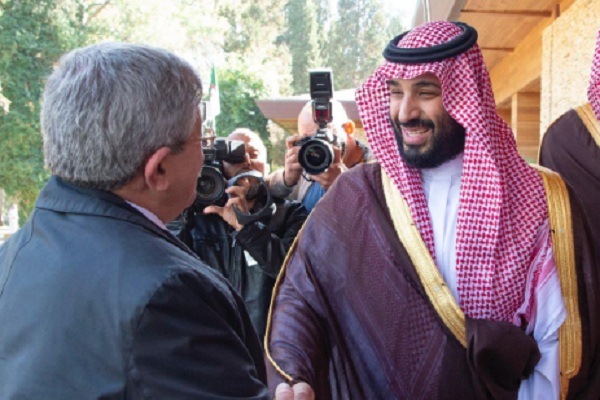  ولي العهد السعودي الأمير محمد بن سلمان يلتقي الوزير الأول الجزائري أحمد أويحيى