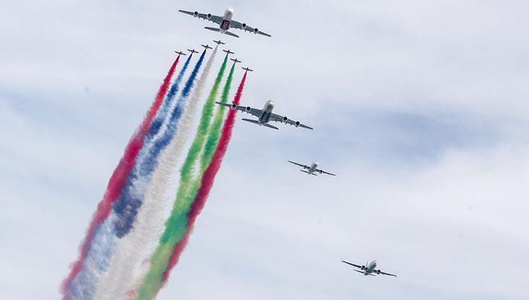 جانب من العرض الجوي