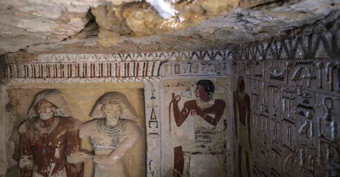 اكتشاف مقبرة تعود لأكثر من 4400 عام جنوب القاهرة