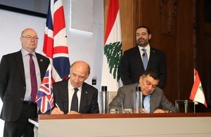 توقيع اتفاقية (رولز رويس) البريطانية وطيران الشرق الأوسط اللبنانية