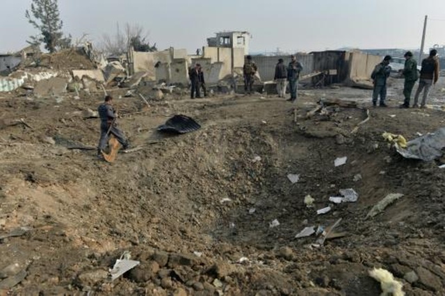 مقتل أربعة جنود أفغان في هجوم انتحاري قرب كابول