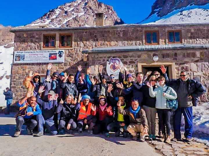 سياح في المنطقة...نحن هنا