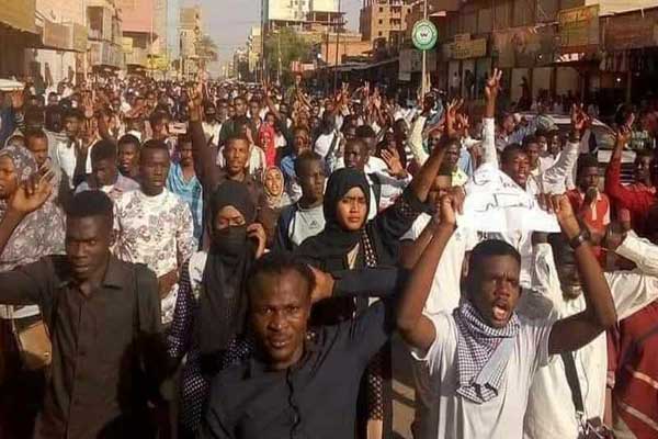التظاهرات في السودان لا تزال متواصلة