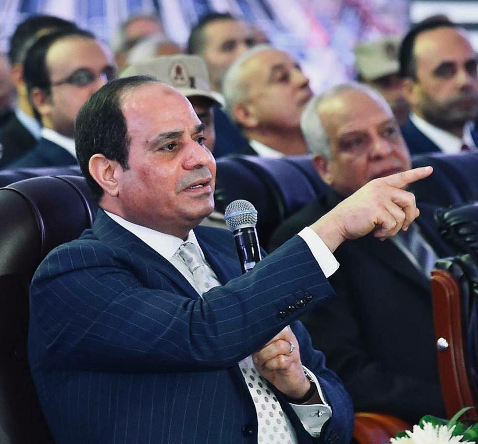 تشكيل لجنة حكومية عليا لمواجهة "الأحداث الطائفية" في مصر