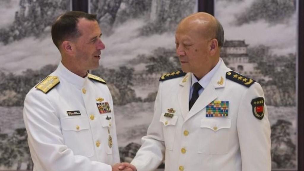 قائد العمليات البحرية الأميركية يتوجه إلى الصين