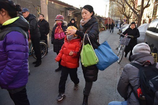 إصابة 20 طفلا بجروح في هجوم داخل مدرسة في بكين