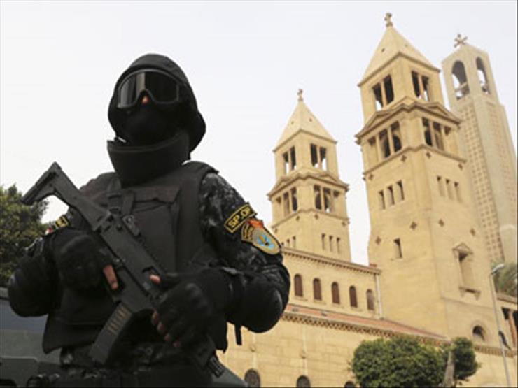 اجراءات أمنية مشددة في محيط كنائس مصر