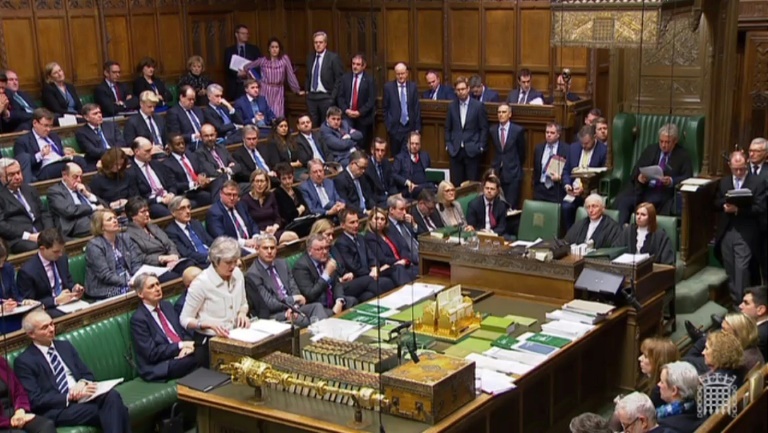 البرلمان البريطاني يرفض اتفاق بريكست بغالبية ساحقة