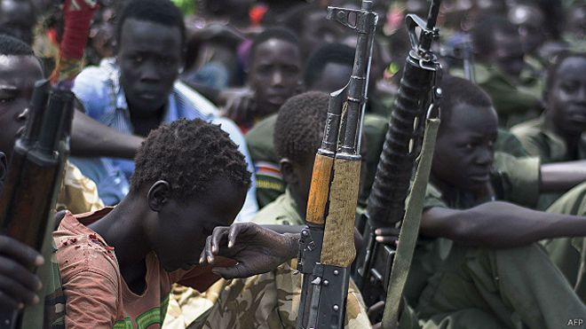 السودان بلد تمزقه النزاعات