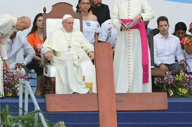 البابا فرنسيس يبحث عن كفاءات كهنوتية تفتقدها الكنيسة