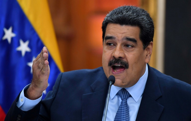 سفراء من الاتحاد الأوروبي يلتقون مادورو وممثلين عن المعارضة الفنزويلية