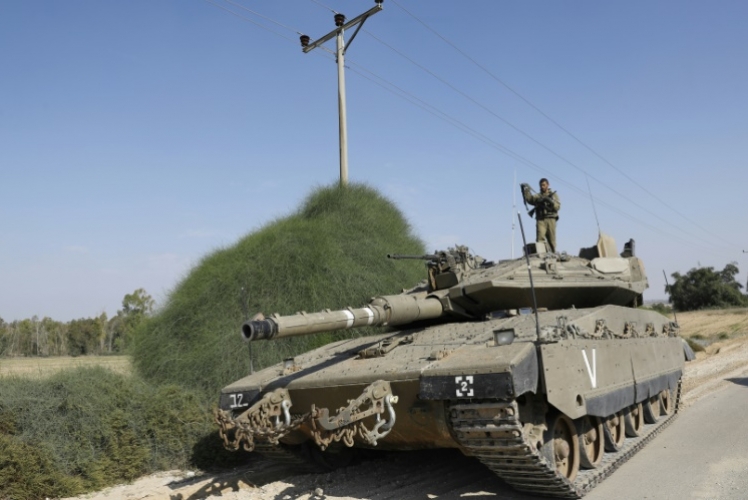 الدبابات الإسرائيلية تقصف نقطة رصد لحماس