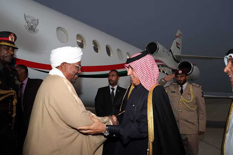 الرئيس السوداني يصل إلى قطر