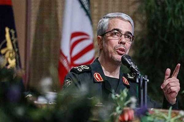 رئيس الاركان العامة للقوات المسلحة الايرانية اللواء محمد باقري