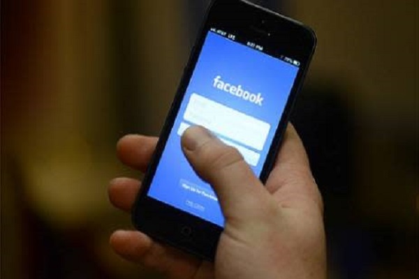 نيك كليغ: فايسبوك يُنشئ غرفة عمليات لمكافحة الأخبار الملفقة