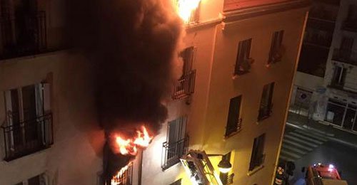 توجيه الاتهام إلى امرأة تعاني أمراضًا نفسية في حريق المبنى السكني بباريس