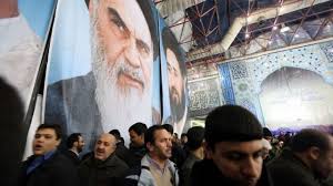 الأحزاب تواجه لحظة الحقيقة بعد 40 عامًا على الثورة في إيران