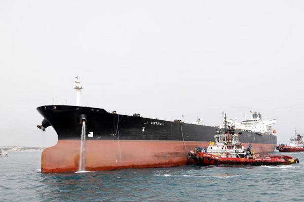 ايران زادت صادراتها النفطية منذ فرض العقوبات الاميركية الجديدة