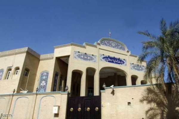 مبنى السفارة الإيرانية في الكويت
