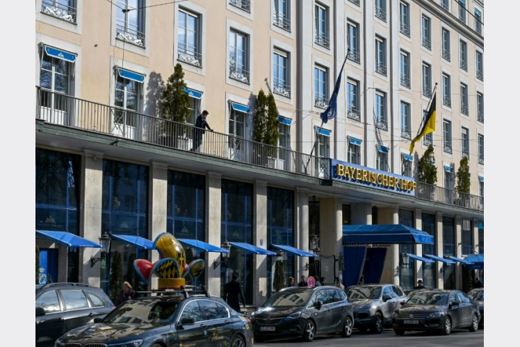 الفندق الذي سيعقد فيه مؤتمر ميونيخ حول الأمن