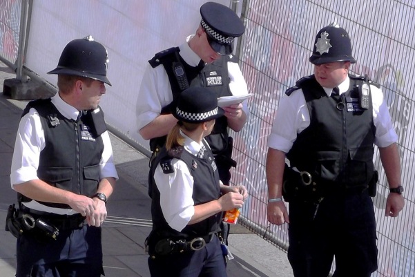 عناصر من شرطة لندن
