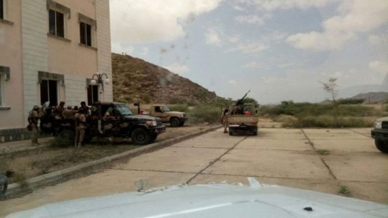 قوات يمنية تحرر معسكرا للتدريب يستغله تنظيم القاعدة