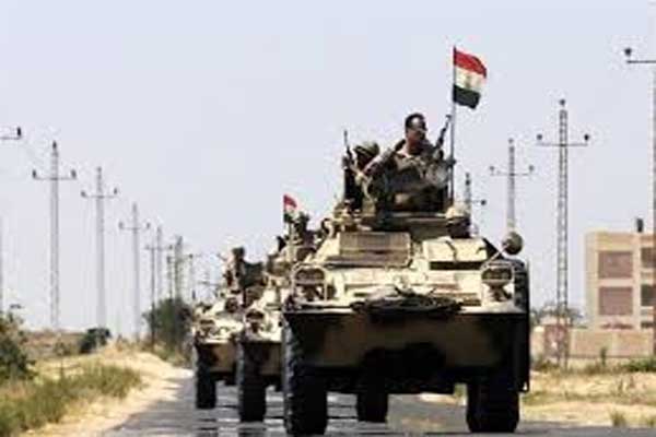 الجيش المصري يقود حربًا على الإرهاب في سيناء