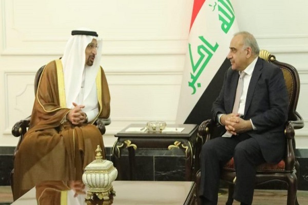 عبد المهدي مجتمعا مع وزير الطاقة والصناعة والثروة المعدنية السعودي خالد الفالح- ارشيفية